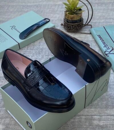 Richwana Black Leather Loafers with Croco Texture, Exquisite Luxury Footwear for the Discerning Individual